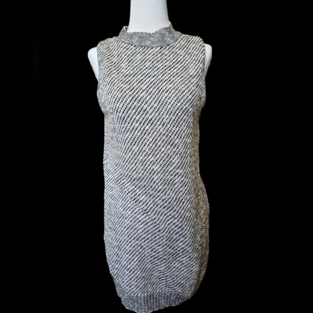 ABS LUTELY‎ XL Turtle neck sleeveless knit  cotton blend sweater top
